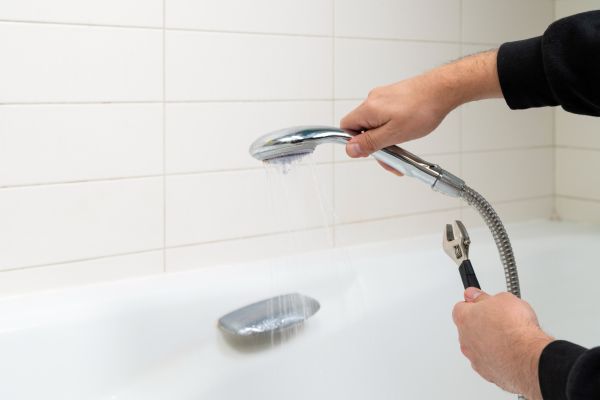 Cost of Leaky Shower Repair in Powhatan