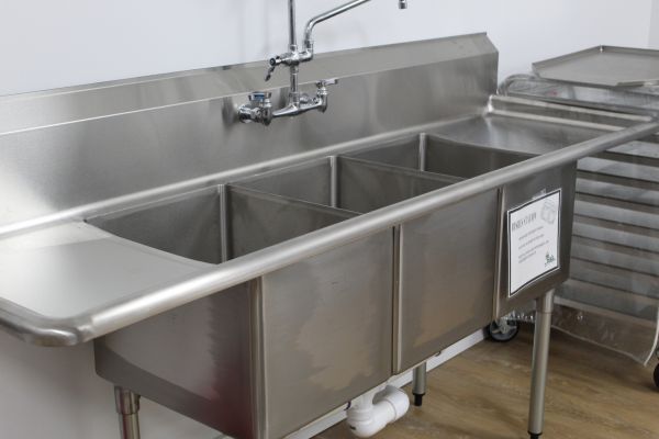 Cost of Utility Sink Installation in Powhatan