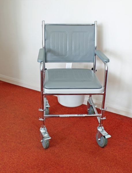 Cost of Commode Replacement in Powhatan